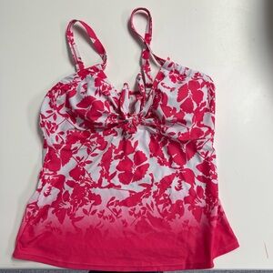 Floral tankini top